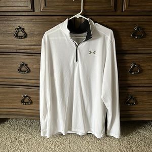 Men’s Under Armour quarter zip pullover XXL